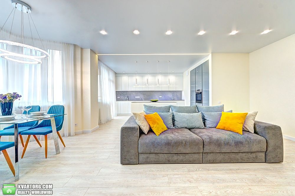 Sell 4-room apartment. Киев,  Ломоносова — photo 4