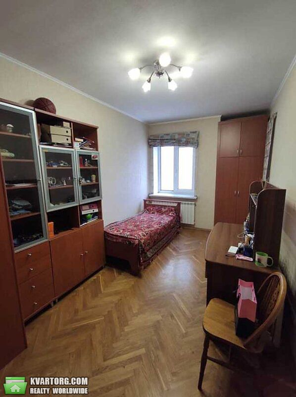 Sell 4-room apartment. Киев,  Антоновича — photo 2