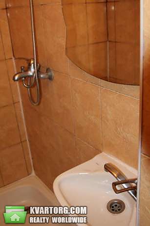 Sell 2-room apartment. Киев,  Новоукраинская — photo 8