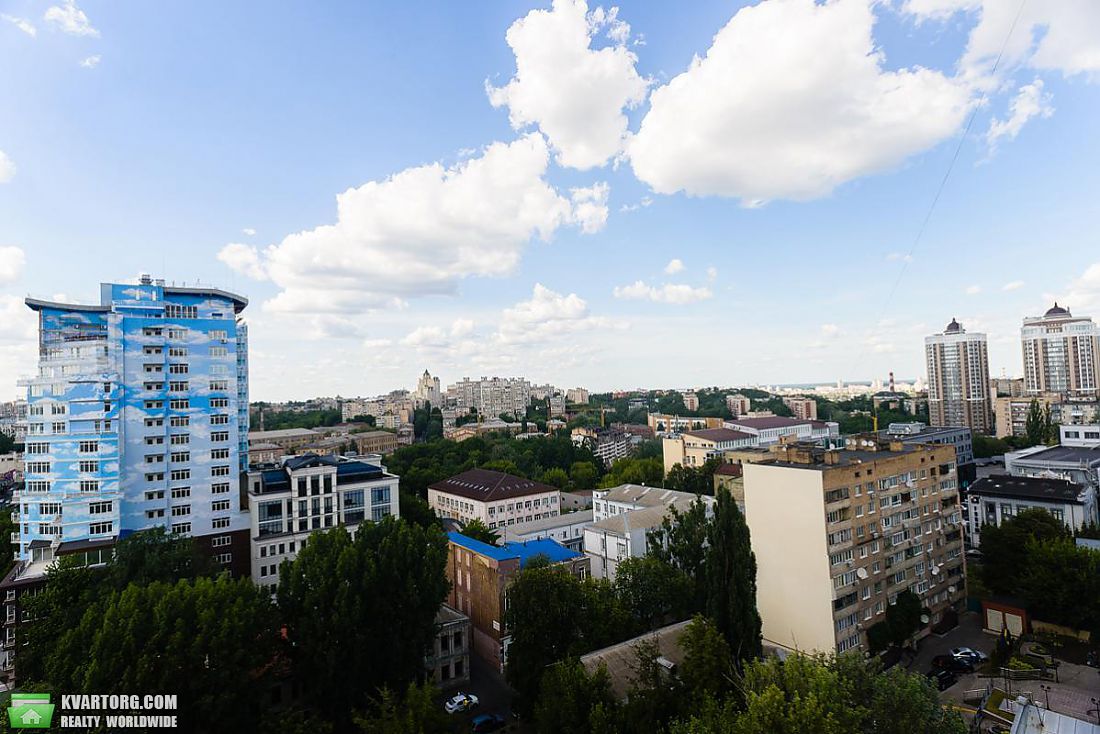 Rent out 3-room apartment. Киев,  Артема — photo 9