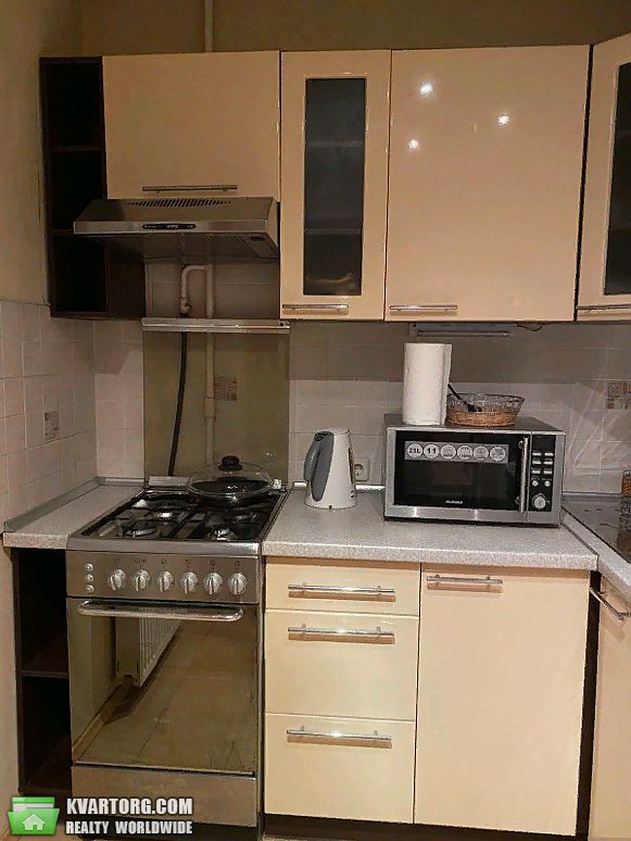 Rent out 1-room apartment. Киев, Приозерная — photo 4