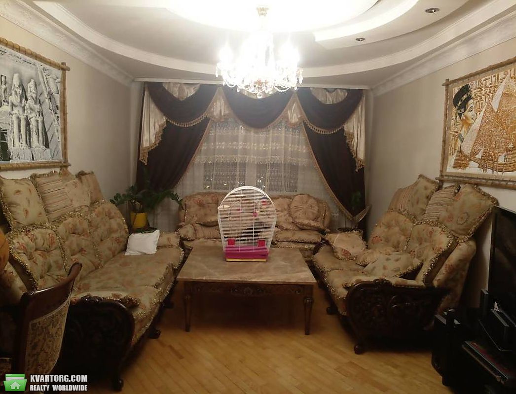 Sell 4-room apartment. Киев,  Феодосийский пер — photo 1
