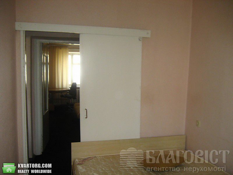 Sell 3-room apartment. Киев,  Кирило-Мефодиевская — photo 5