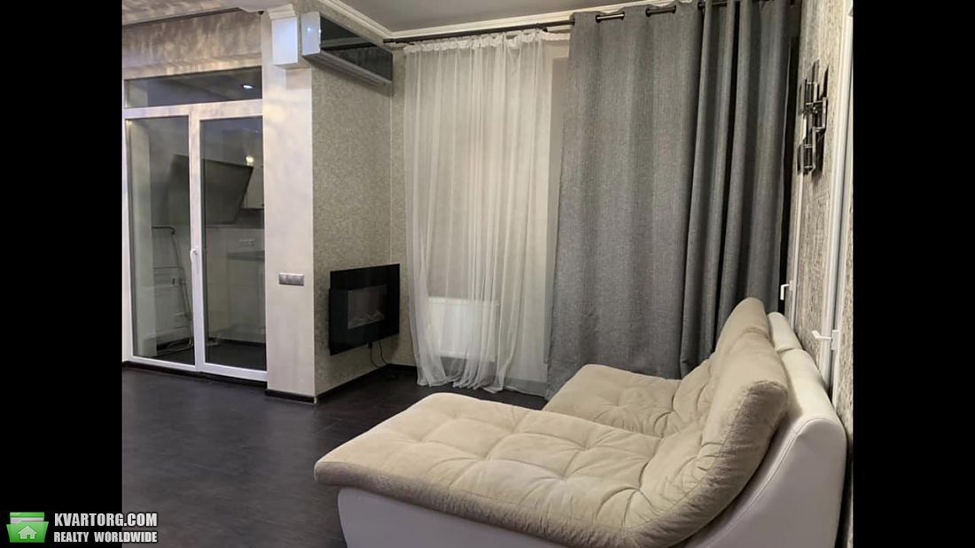 Rent out 1-room apartment. Киев,  Щорса — photo 9
