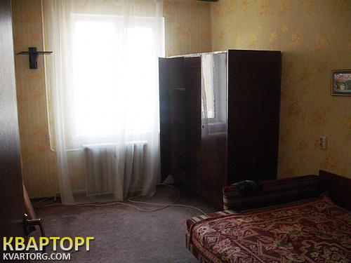 Rent out 2-room apartment. Киев,  Тычины пр — photo 3
