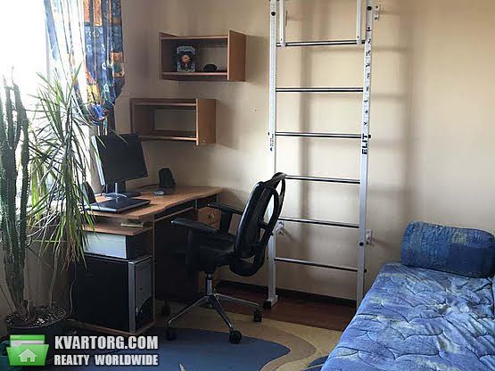 Sell 3-room apartment. Киев,  Ватутина пр — photo 5