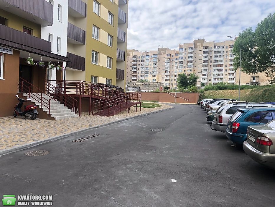 Sell 1-room apartment. Киев,  Моторный пер — photo 1