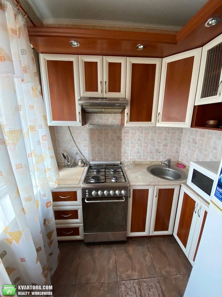 Rent out 1-room apartment. Киев, Донця — photo 1