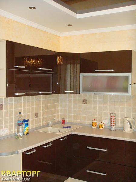 Rent out 3-room apartment. Киев,  Голосеевская — photo 3