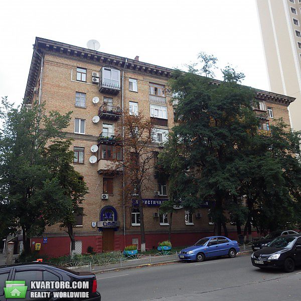 Rent out 2-room apartment. Киев, Деловая — photo 8