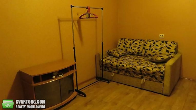 Rent out 3-room apartment. Киев,  Курнатовского — photo 10