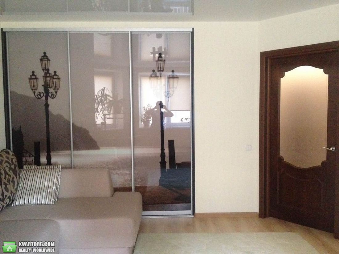 Sell 1-room apartment. Киев,  Большая Окружная — photo 1