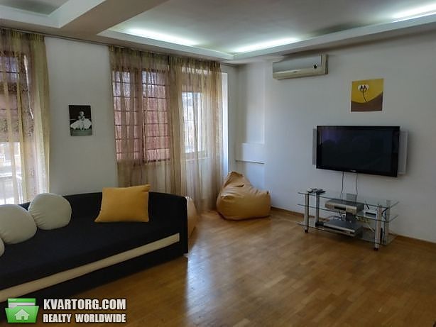 Rent out 2-room apartment. Киев, Бульвар Тараса Шевченка — photo 5