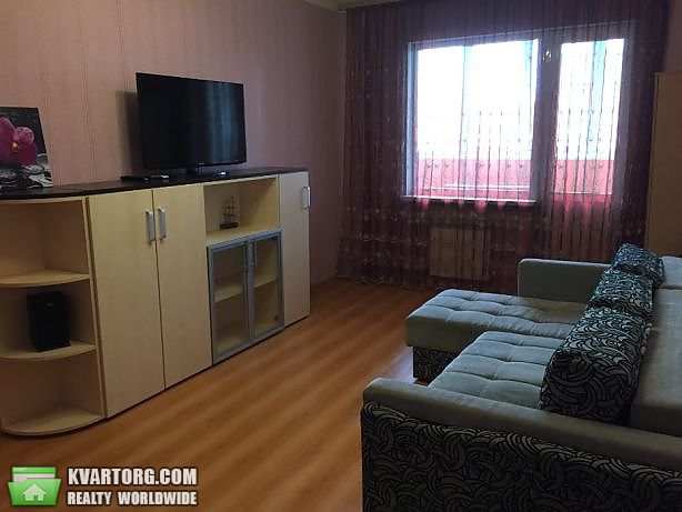 Rent out 3-room apartment. Киев,  Харьковское шоссе — photo 2