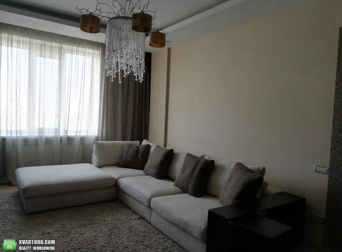 Rent out 3-room apartment. Киев,  Народного ополчения — photo 1