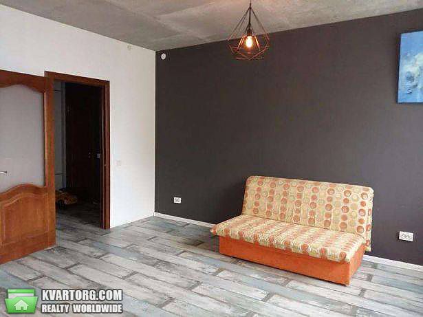 Rent out 2-room apartment. Киев,  Воскресенская — photo 3