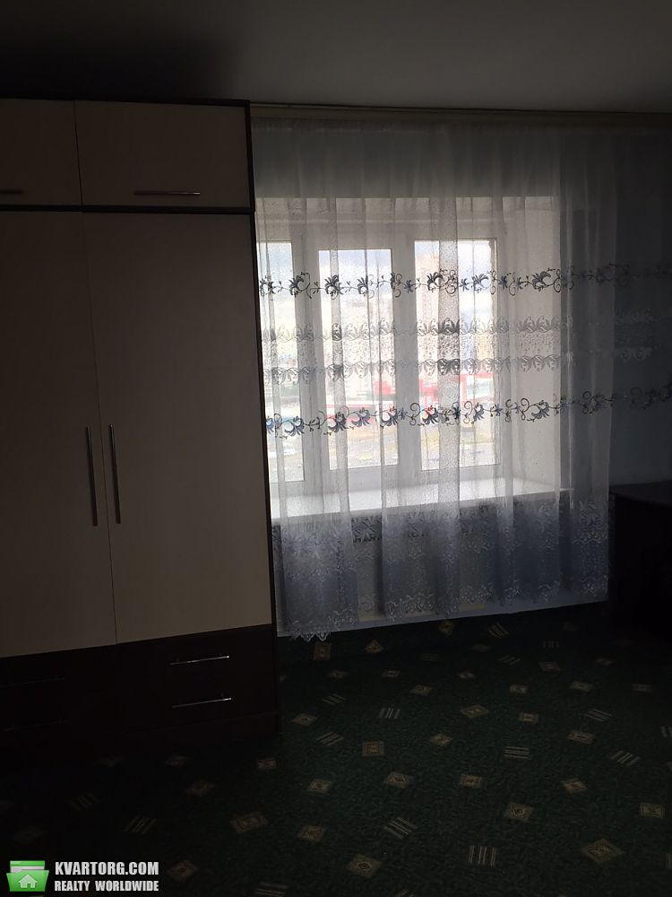 Rent out 3-room apartment. Киев, Драгоманова — photo 2