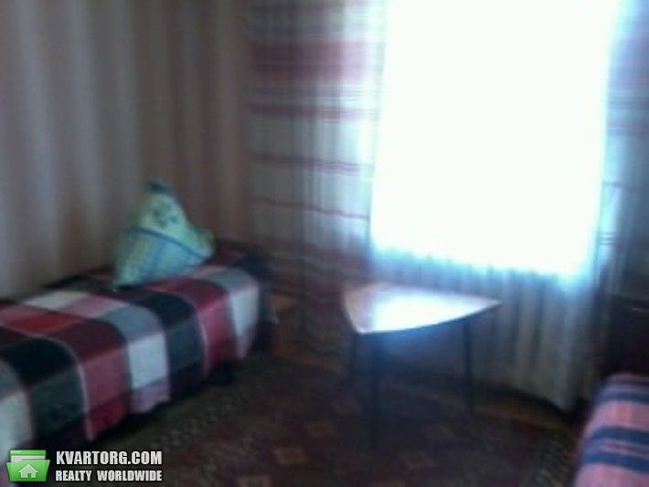 Rent out 2-room apartment. Киев,  Подлесная — photo 1