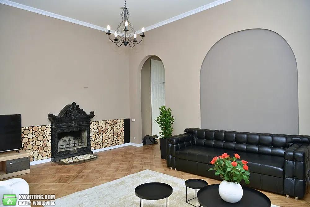 Rent out 4-room apartment. Киев,  Костельная — photo 2