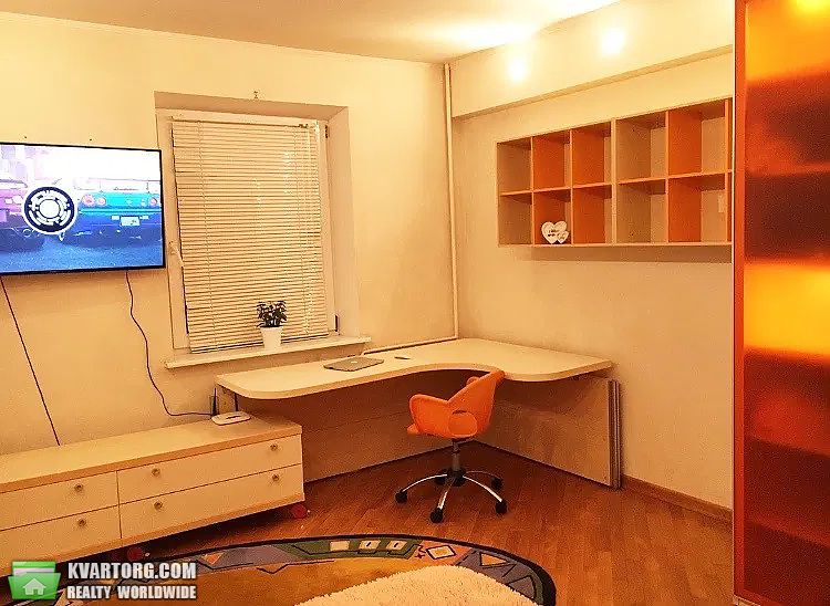 Sell 3-room apartment. Киев,  Урловская — photo 9