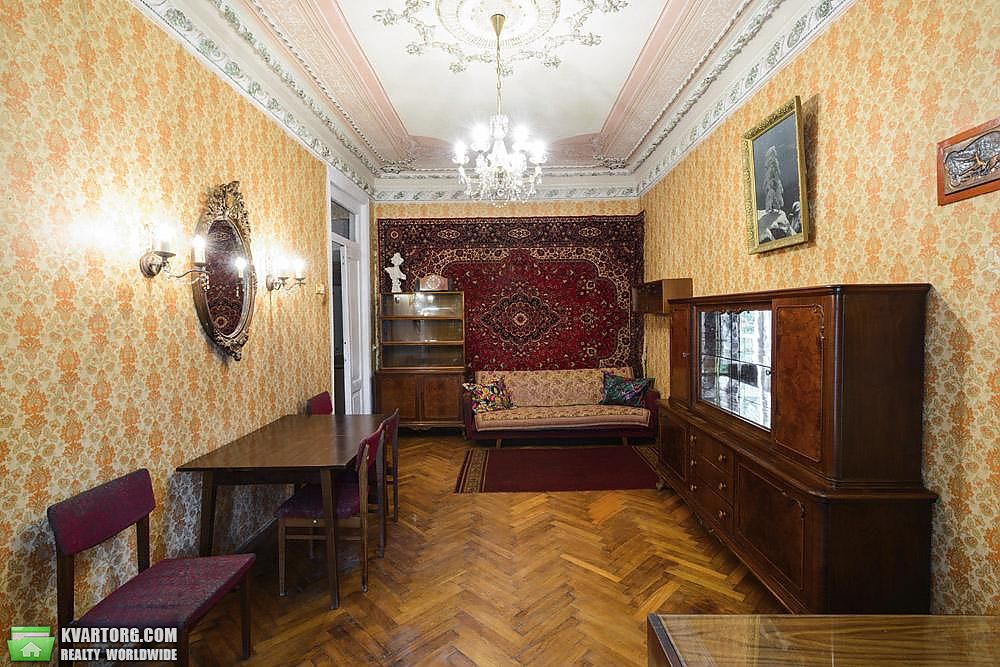 Sell 2-room apartment. Киев,  Гончара — photo 1