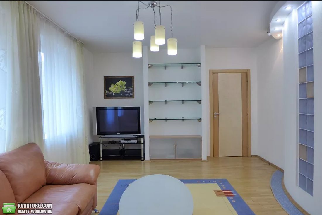Rent out 2-room apartment. Киев,  Никольско-Слободская — photo 6
