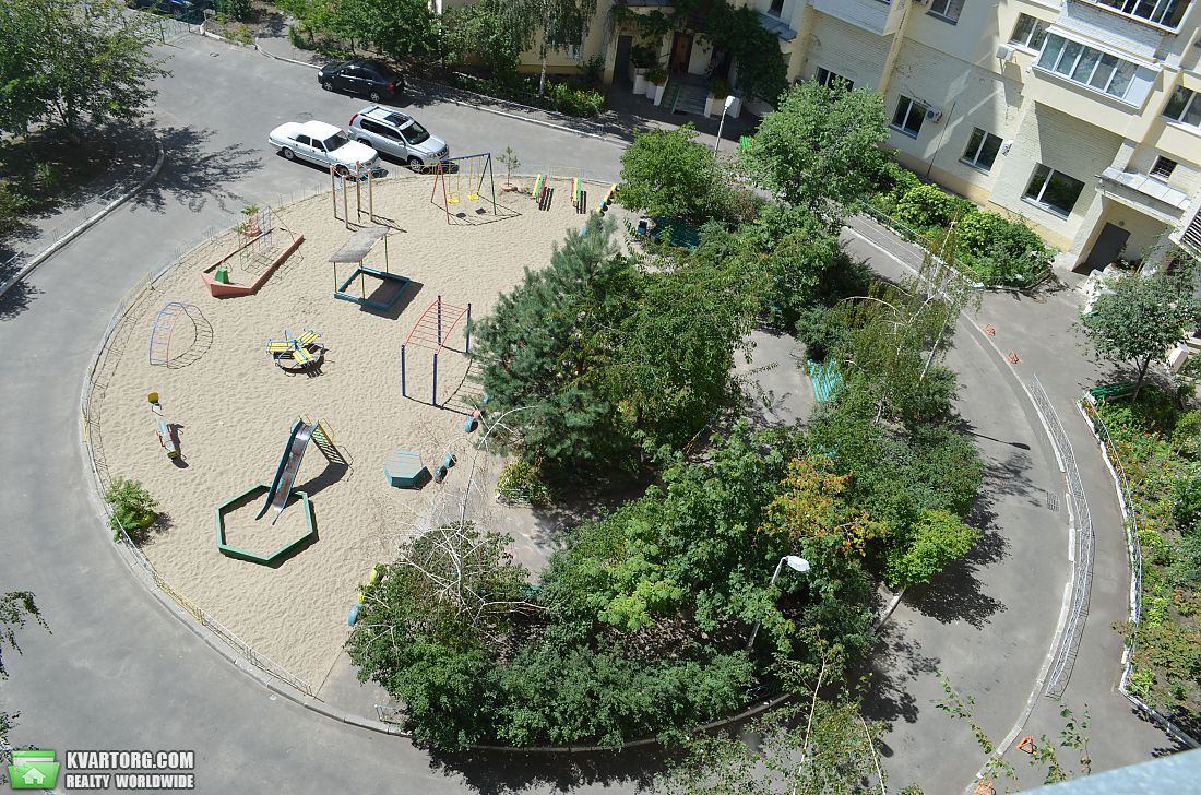 Sell 2-room apartment. Киев,  Бажана — photo 1