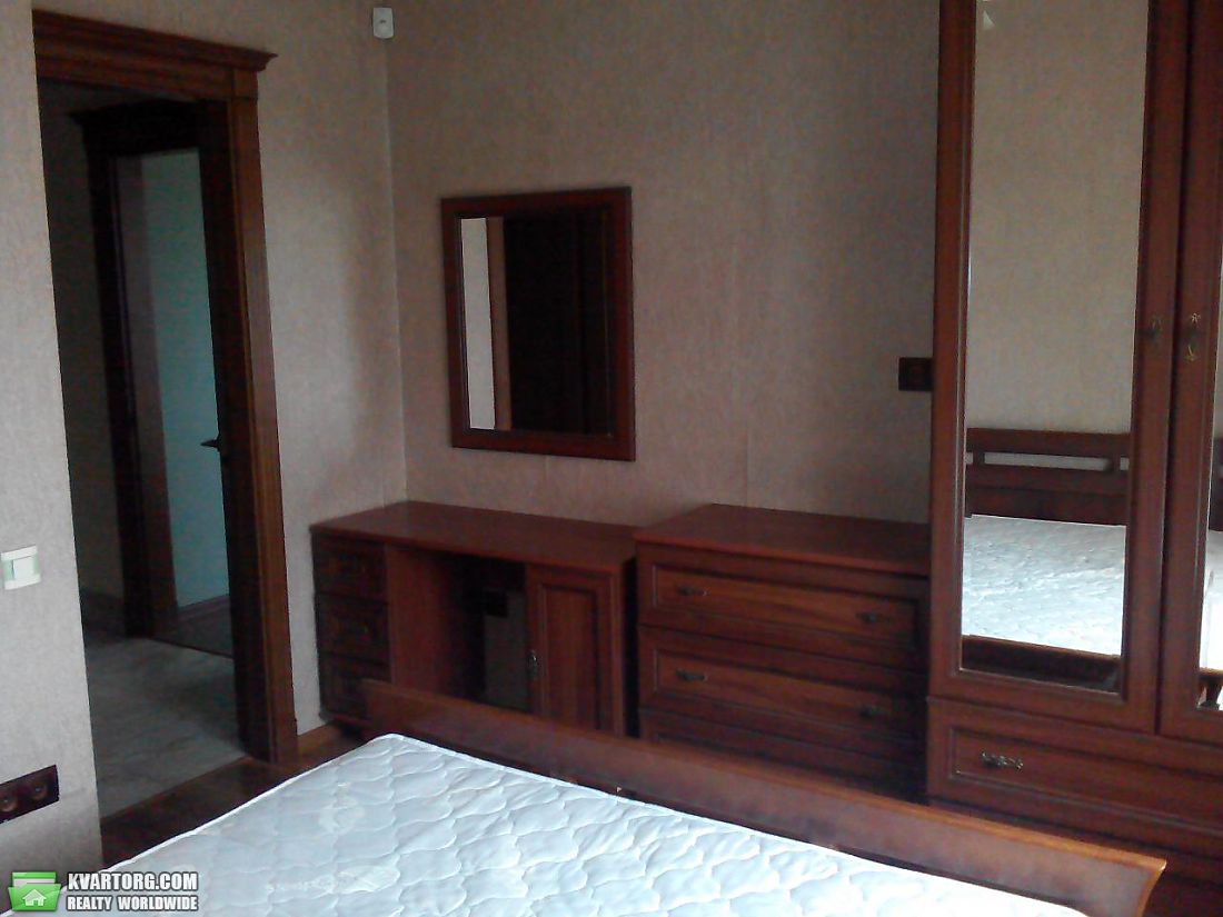 Rent out 3-room apartment. Одесса, Ильфа и  Петрова — photo 5