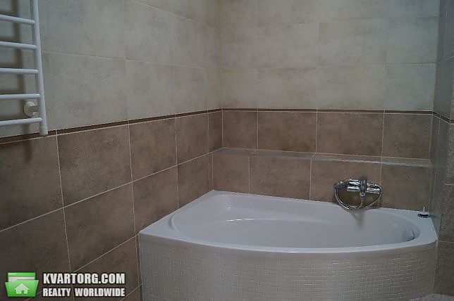 Rent out 2-room apartment. Киев,  Крейсера Авроры — photo 5