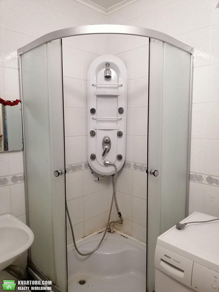 Rent out 1-room apartment. Киев,  Нежинская — photo 6