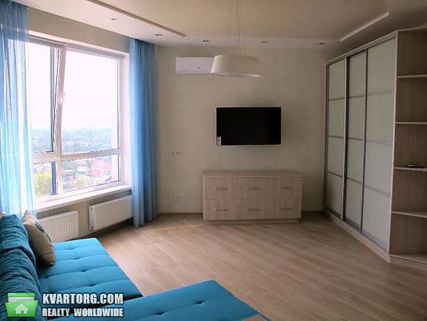 Rent out 1-room apartment. Киев,  Заречная — photo 2