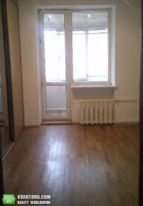 Sell 2-room apartment. Киев,  Семьи Хохловых — photo 3