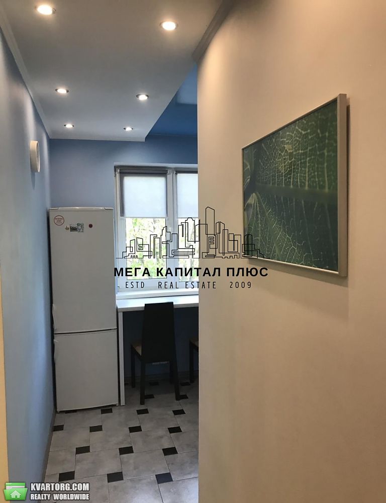 Rent out 2-room apartment. Киев, Донца — photo 9