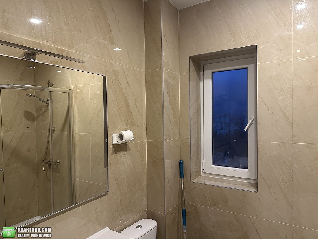 Rent out 2-room apartment. Киев, Вацлава Гавела — photo 6