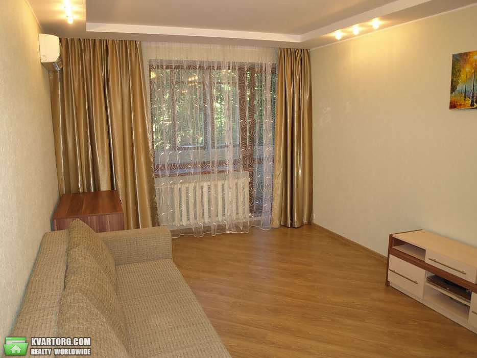 Rent out 1-room apartment. Киев, Выборгская — photo 1