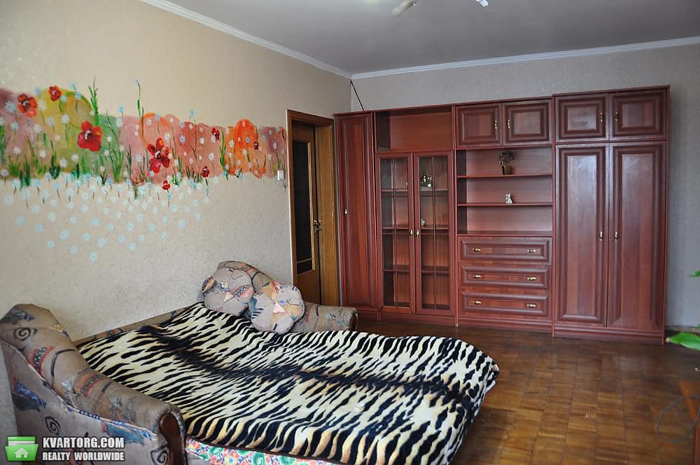 Sell 2-room apartment. Киев,  Лайоша Гавро — photo 1