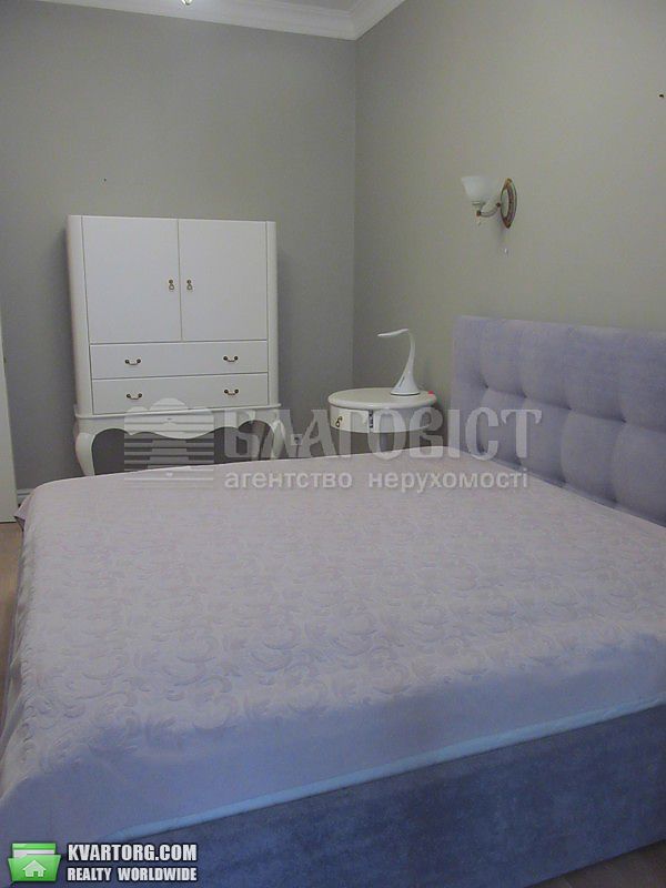 Rent out 3-room apartment. Киев,  Воздвиженская — photo 2