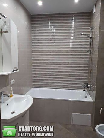 Rent out 2-room apartment. Киев,  Ломоносова — photo 7