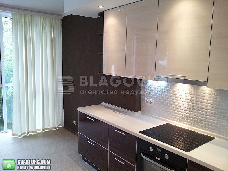 Rent out 2-room apartment. Киев,  Ямская — photo 3