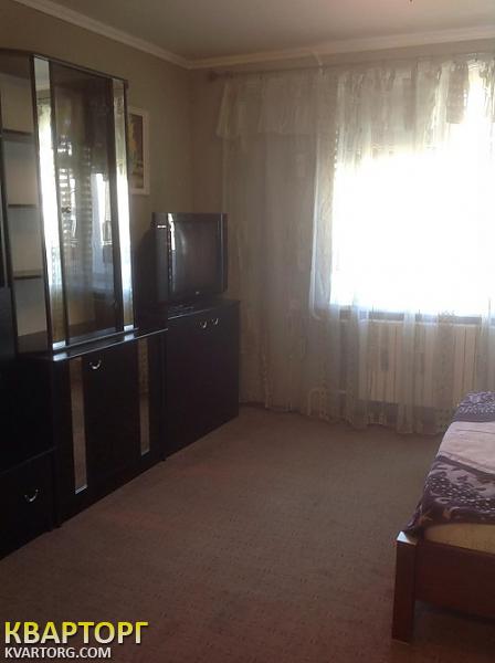 Rent out 2-room apartment. Одесса, Посмитного — photo 1