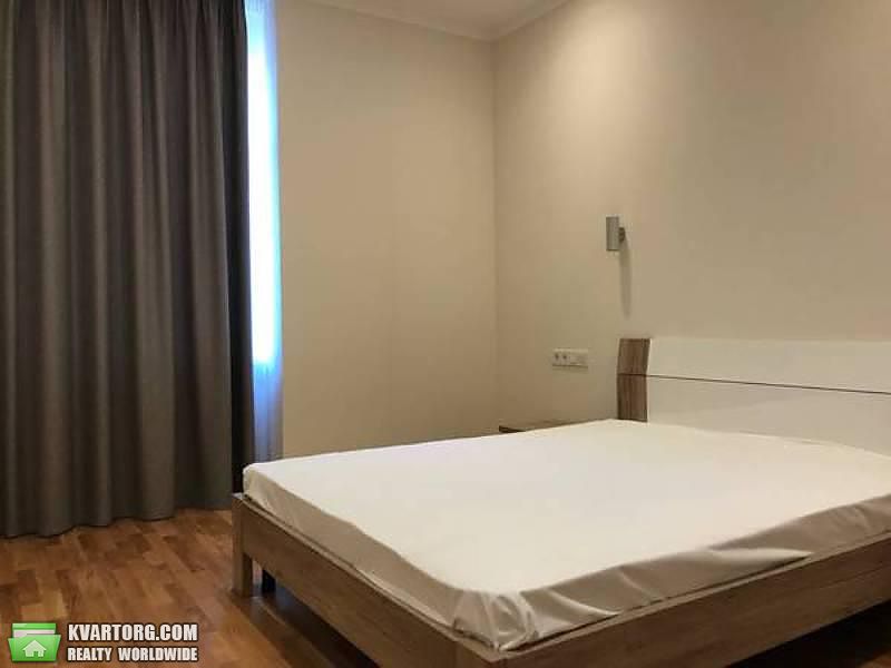 Rent out 2-room apartment. Киев, коновальца — photo 4