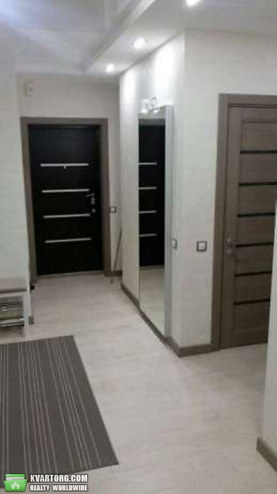 Rent out 2-room apartment. Киев,  Демиевская — photo 4