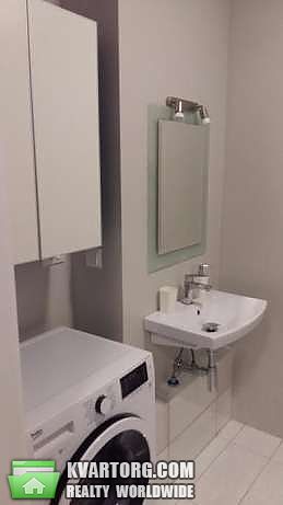 Rent out 2-room apartment. Киев,  Харьковское шоссе — photo 3