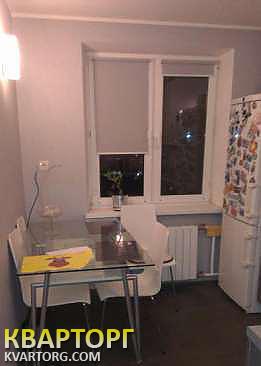Rent out 2-room apartment. Киев, Приречная — photo 5