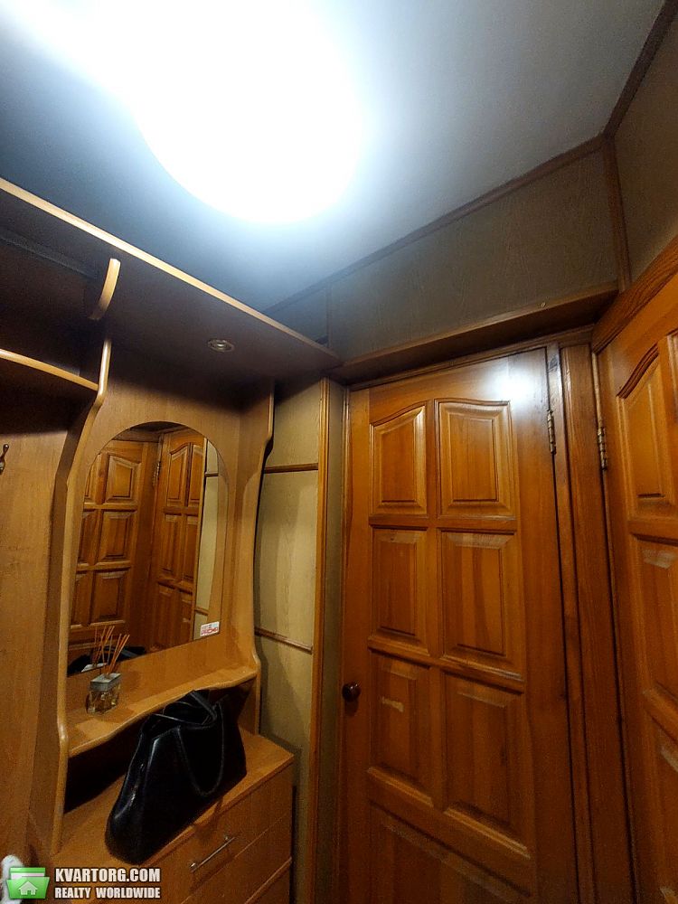 Rent out 1-room apartment. Киев,  Тургеневская — photo 4