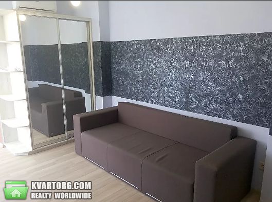 Rent out 2-room apartment. Киев,  Харьковское шоссе — photo 8