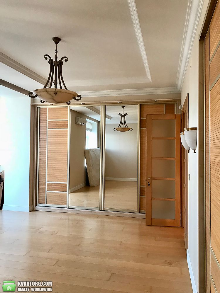 Sell 3-room apartment. Одесса, Довженко — photo 1