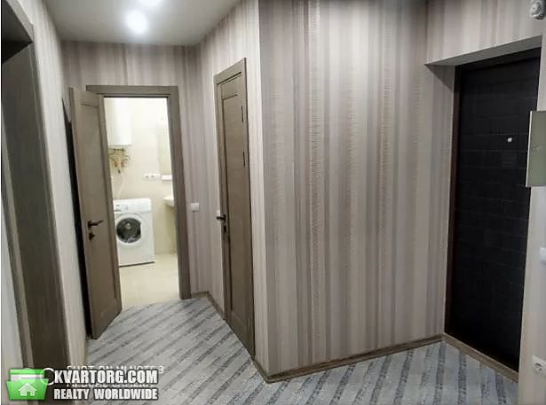 Rent out 2-room apartment. Киев, Крушельницкой — photo 4
