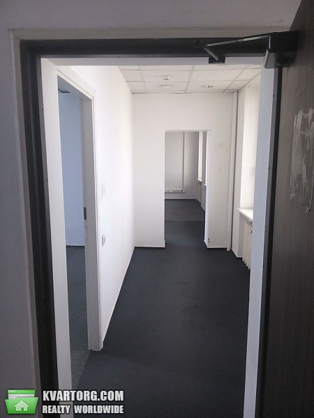 Rent out office. Киев, Нижний Вал — photo 1