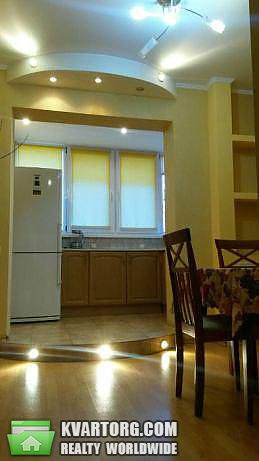 Rent out 1-room apartment. Киев,  Урловская — photo 1